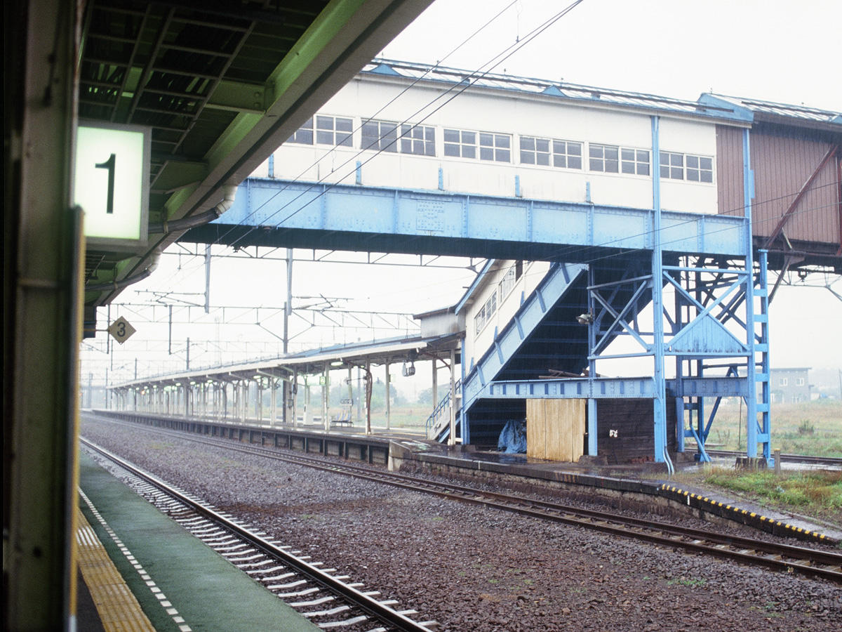 砂川駅跨線橋