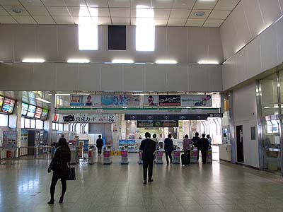 千葉ニュータウン中央駅コンコース