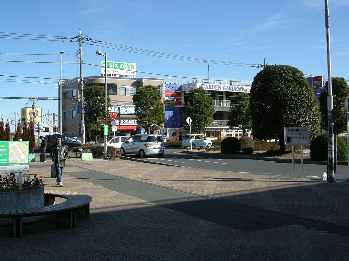 東浦和駅駅前