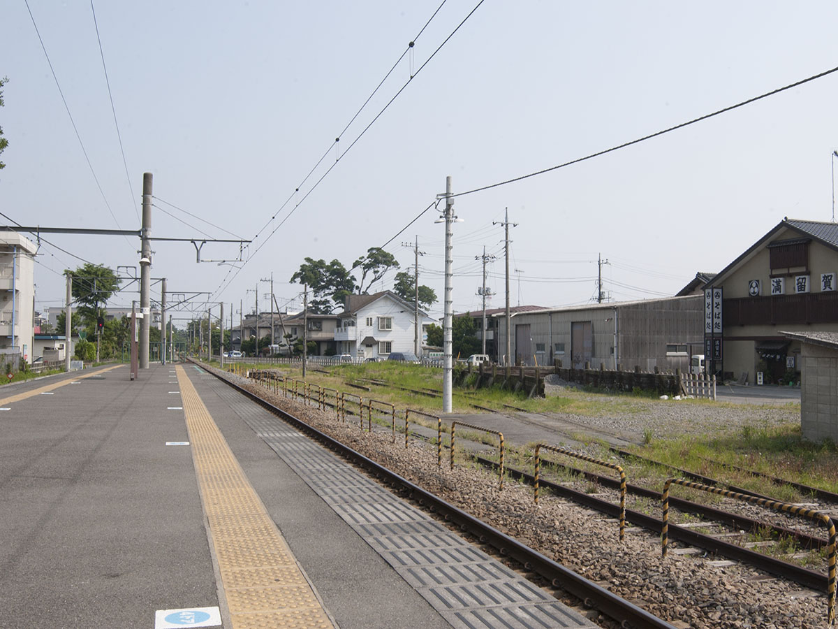 番田駅ホーム