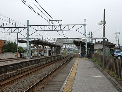 川俣駅ホーム