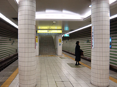 新福島駅ホーム