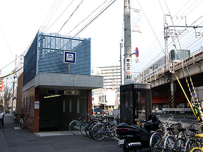 中崎町駅