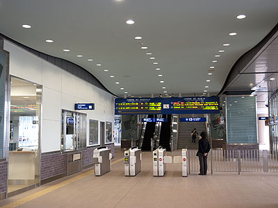 新大牟田駅コンコース