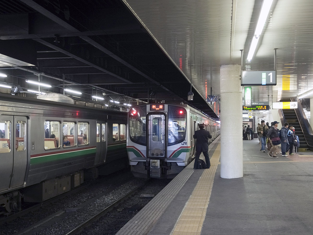 仙台駅東北本線1番ホーム