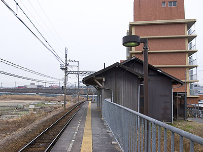 桑町駅ホーム(2)