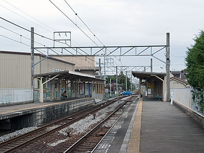伊豆仁田駅ホーム